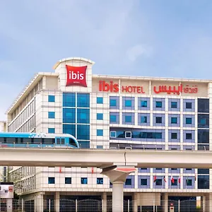 Отель Ibis Al Barsha, Дубай